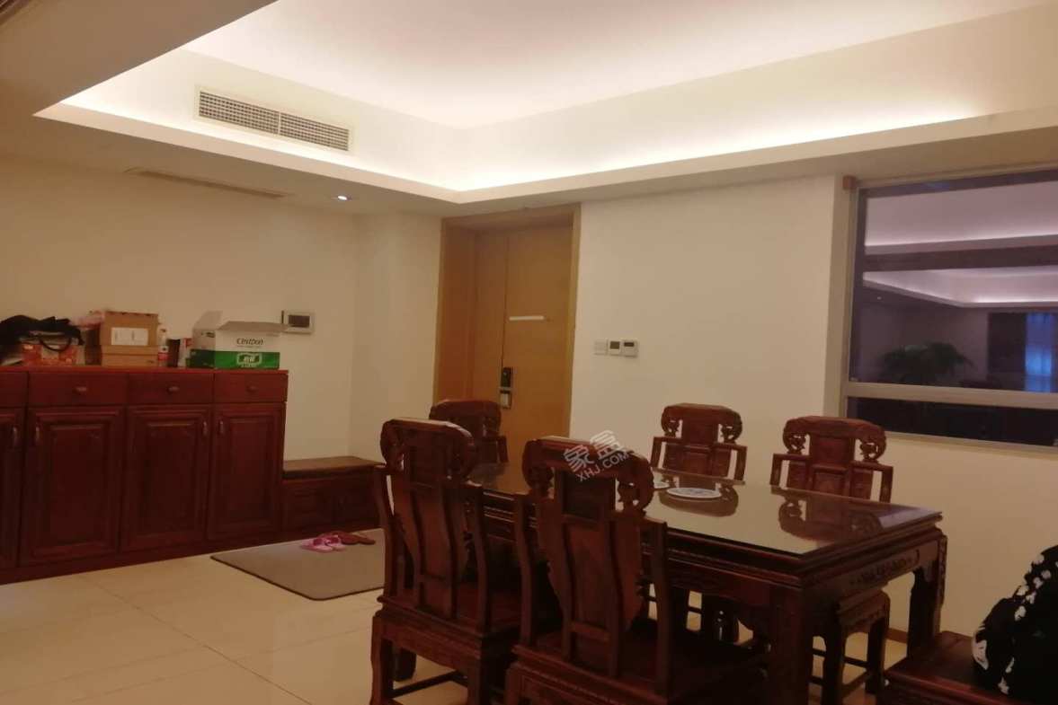 海洋中心  3室2厅2卫    7200.0元/月室内图