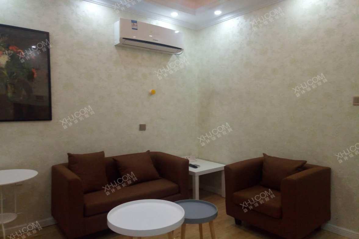 南湖半岛  1室1厅1卫    1500.0元/月室内图