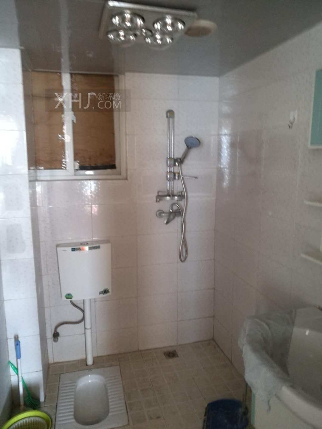 华府世家  2室1厅1卫    1800.0元/月室内图