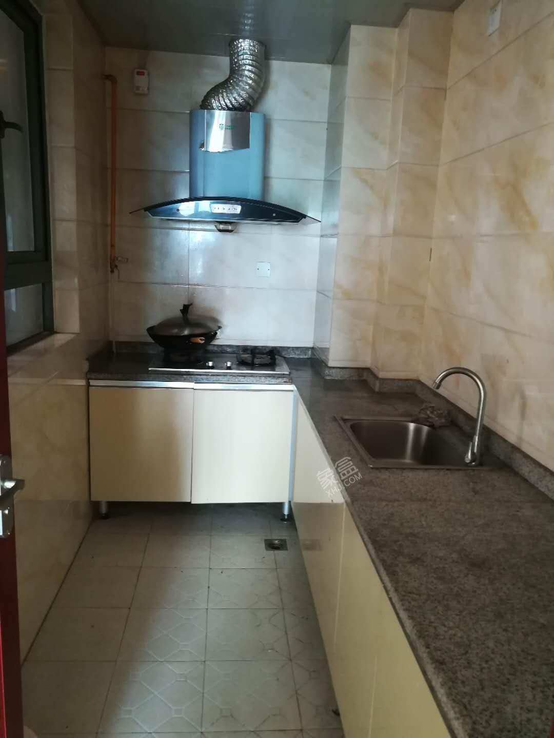 时代晶座  2室1厅1卫    2800.0元/月室内图