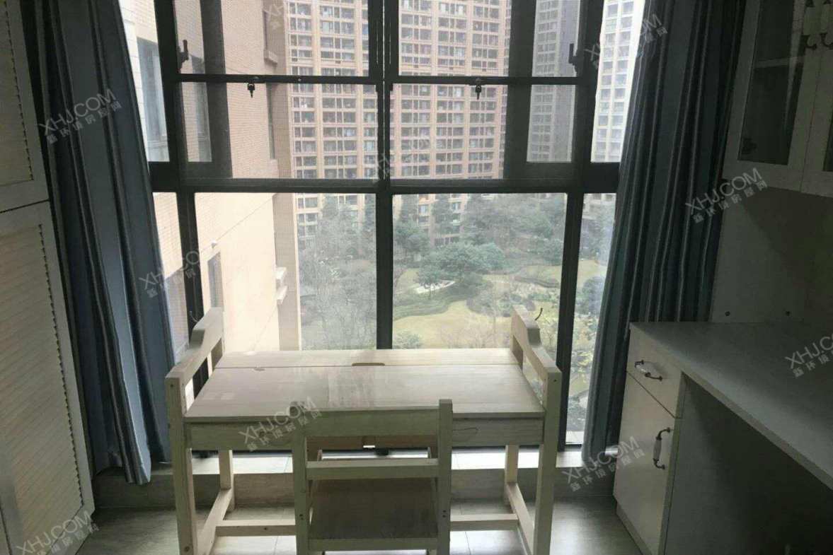 保利心语四期  3室1厅1卫    4000.0元/月 保利心语四期  3室1厅1卫    4000.0元/月室内图