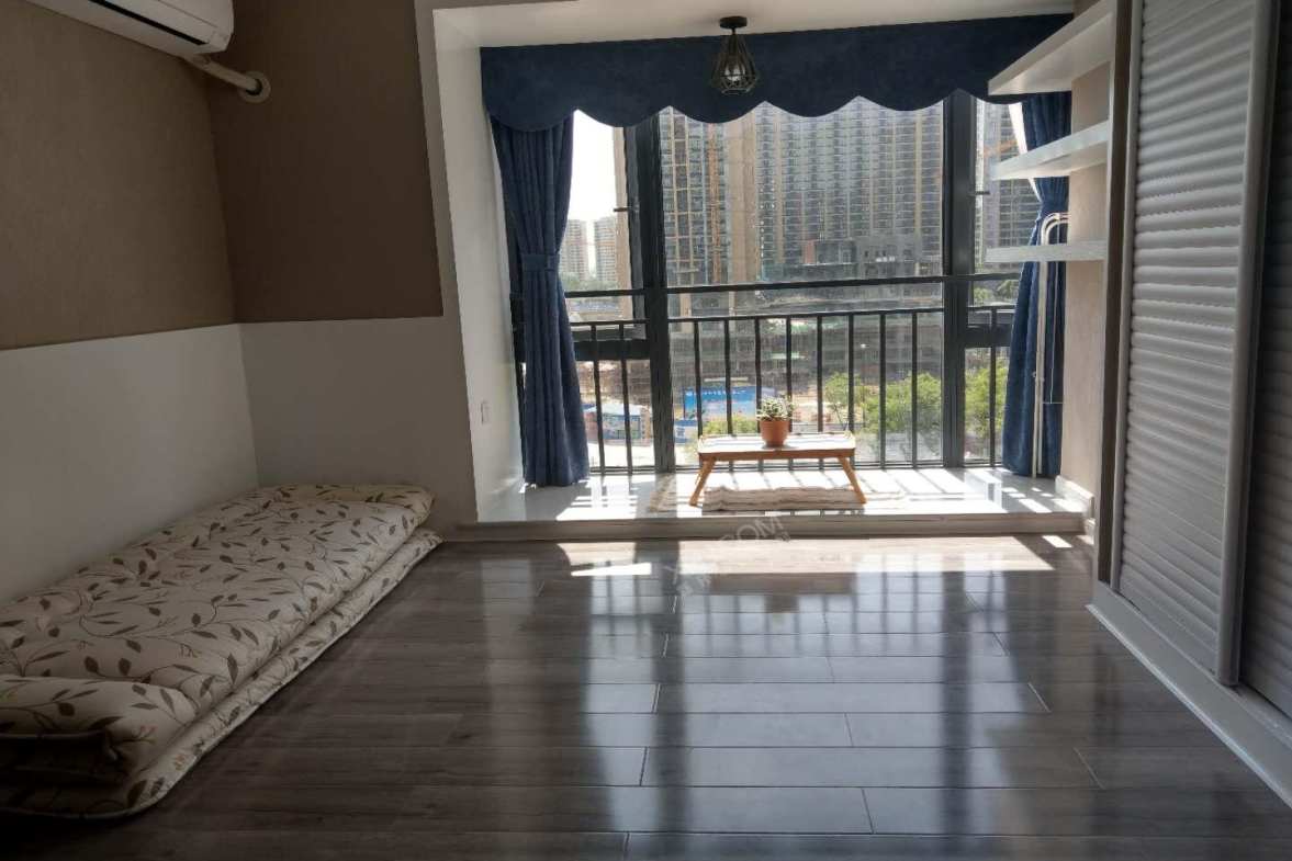 誉峰遇见  1室1厅1卫    3200.0元/月 誉峰遇见  1室1厅1卫    3200.0元/月室内图