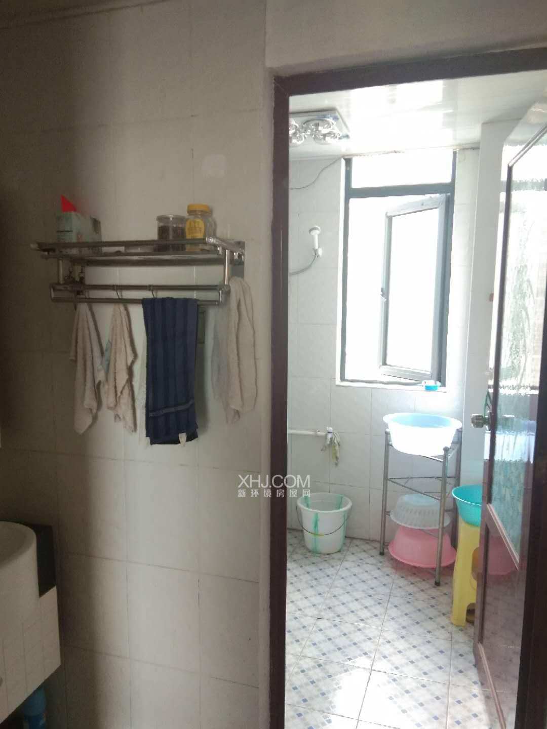 龙锦苑  3室2厅2卫    2500.0元/月室内图