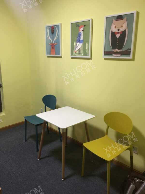 保利星座  1室0厅1卫    1600.0元/月室内图