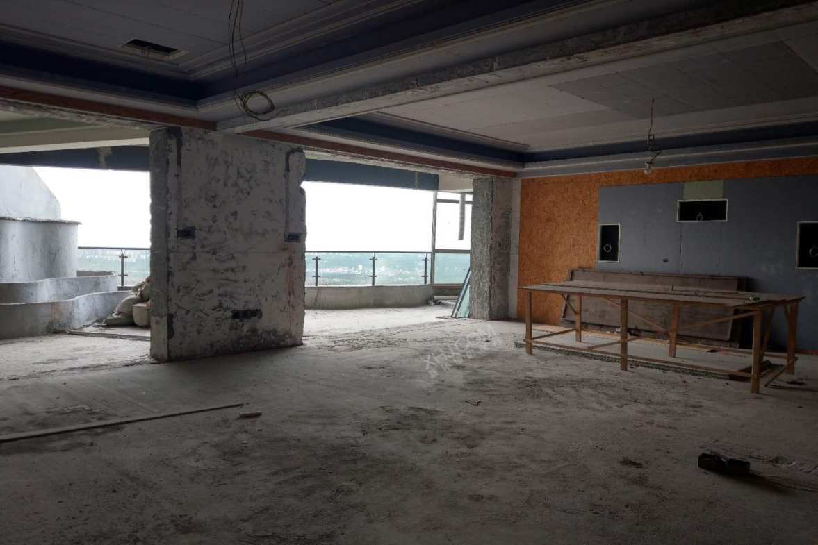 龙湖世纪峰景  4室1厅1卫    20000.0元/月 龙湖世纪峰景  4室1厅1卫    20000.0元/月室内图