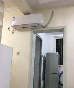 二江花园 1室1厅1卫 1500.00元/月 二江花园 1室1厅1卫 1500.00元/月室内图