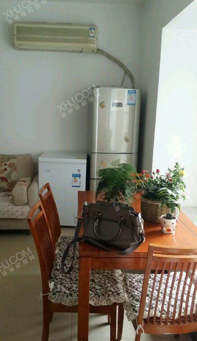 紫芸金沙  3室2厅1卫    2900.0元/月 紫芸金沙  3室2厅1卫    2900.0元/月室内图1