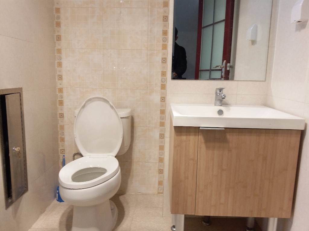 汇锦广场  1室1厅1卫    2000.0元/月 汇锦广场  1室1厅1卫    2000.0元/月室内图