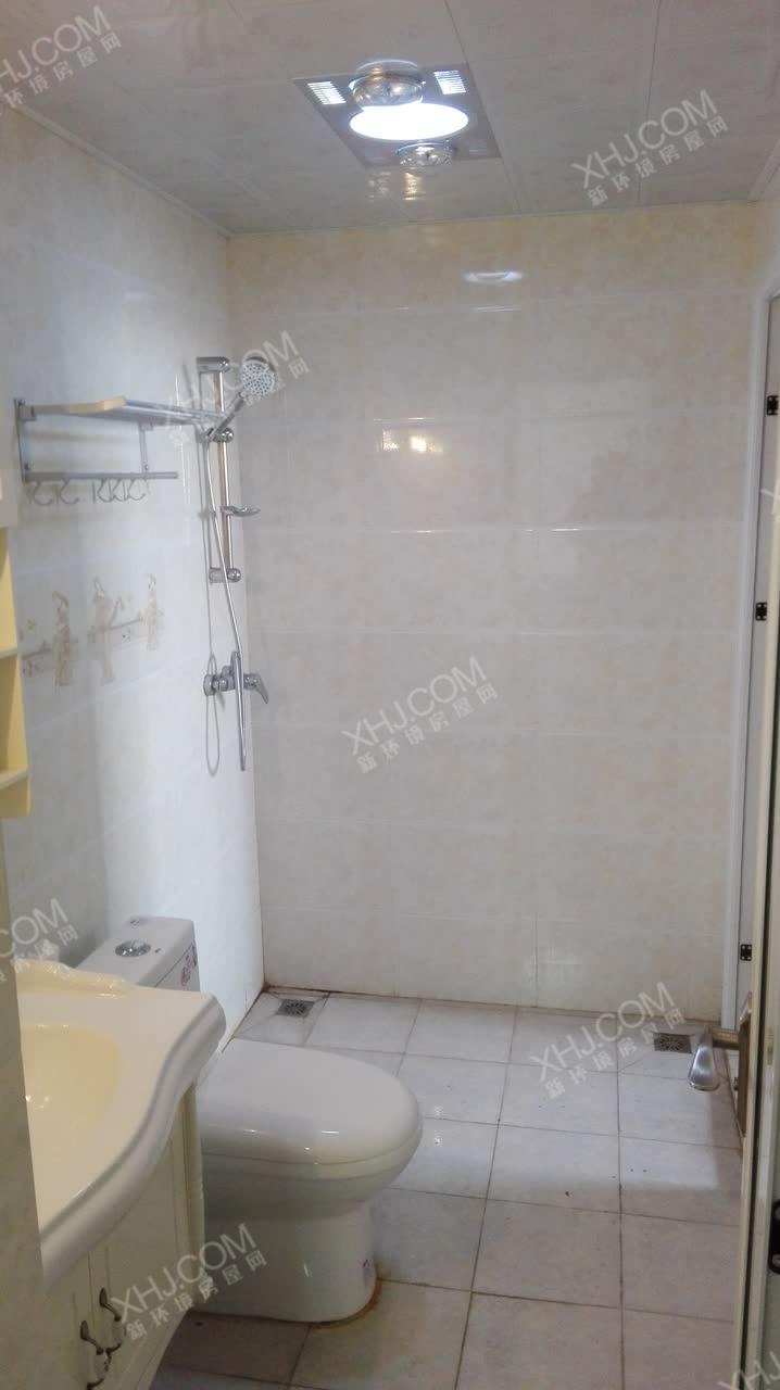 南湖半岛  2室1厅1卫    1800.0元/月室内图