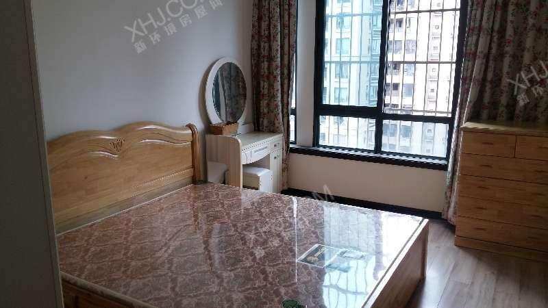 峰汇中心  3室2厅1卫    4500.0元/月室内图