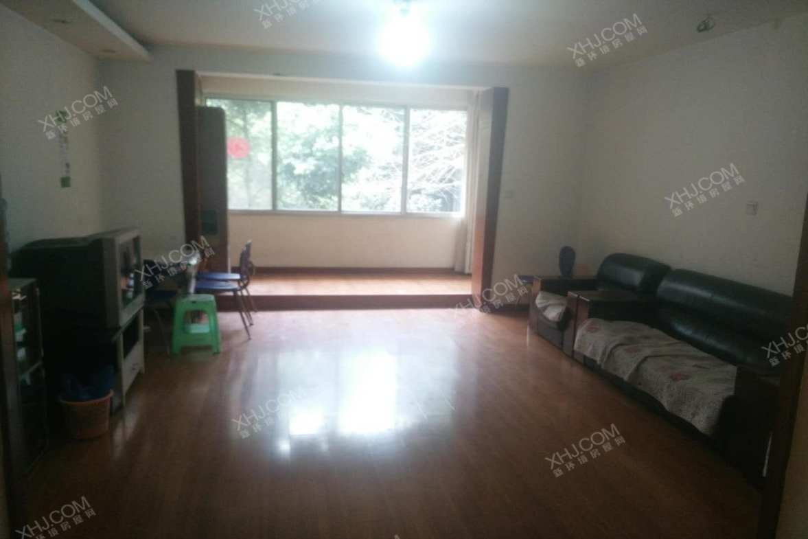 百家苑  2室2厅1卫    143.0万客厅