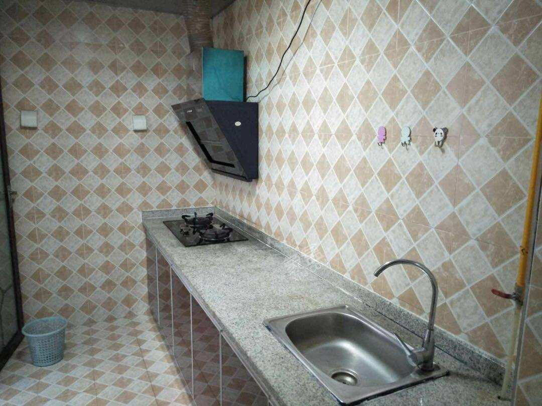 建发天府鹭洲  2室1厅1卫    3000.0元/月 建发天府鹭洲  2室1厅1卫    3000.0元/月室内图