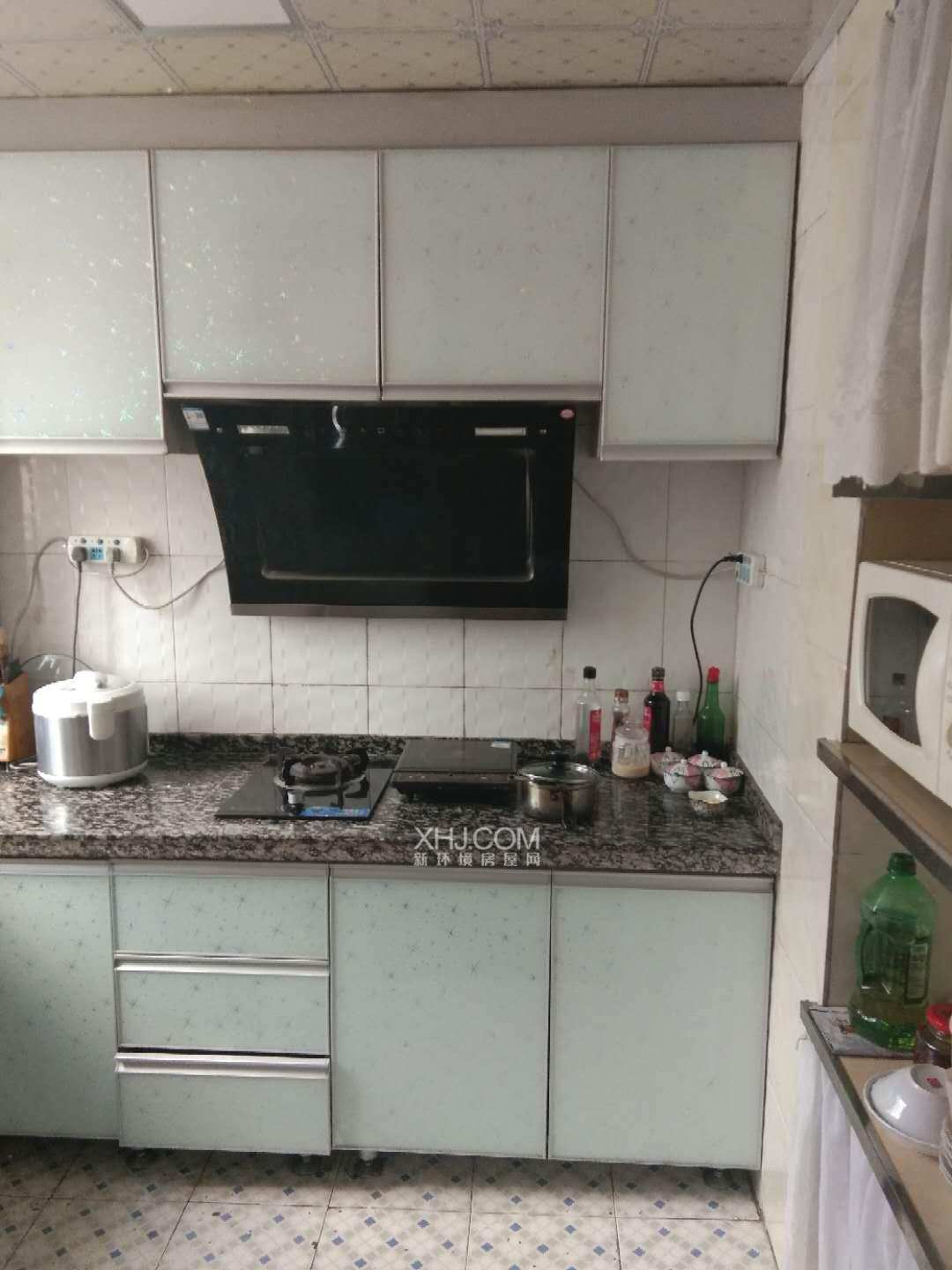 龙锦苑  3室2厅2卫    2500.0元/月室内图