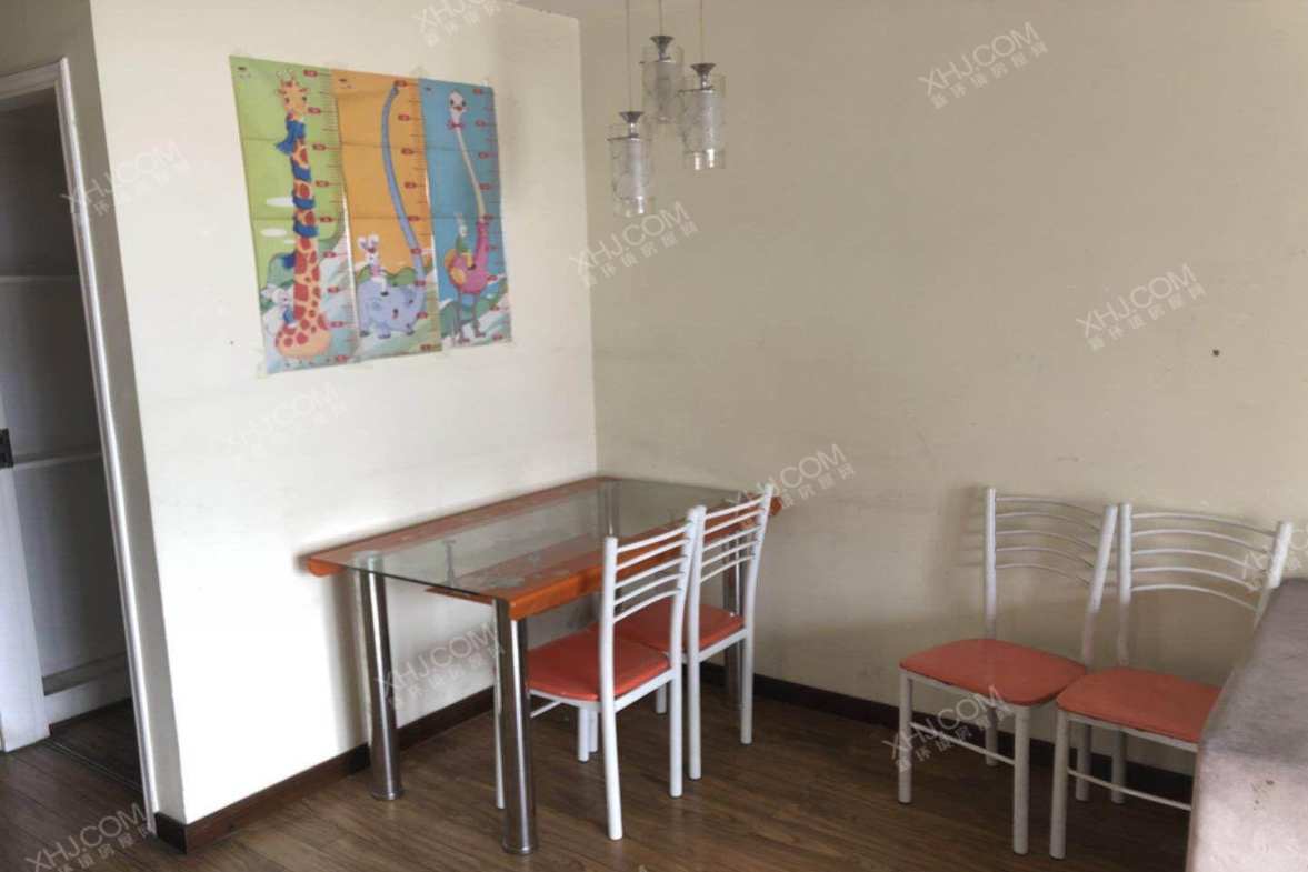 金林大城小室  2室1厅1卫    2600.0元/月室内图