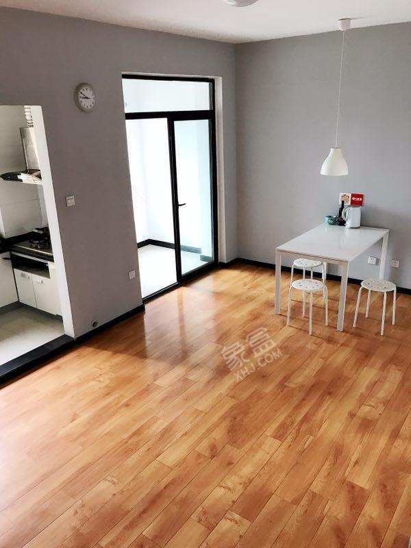 保利百合花园  1室1厅1卫    1200.0元/月室内图