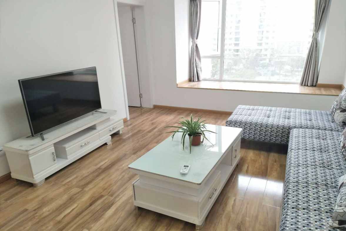 东原时光道 3室2厅1卫 2499.0元/月 东原时光道 3室2厅1卫 2499.0元/月室内图