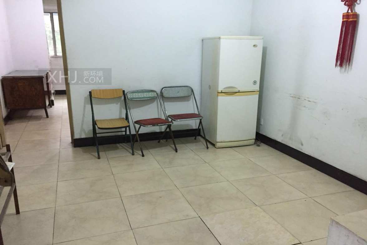 东坡小区  1室1厅1卫   1200.00元/月室内图