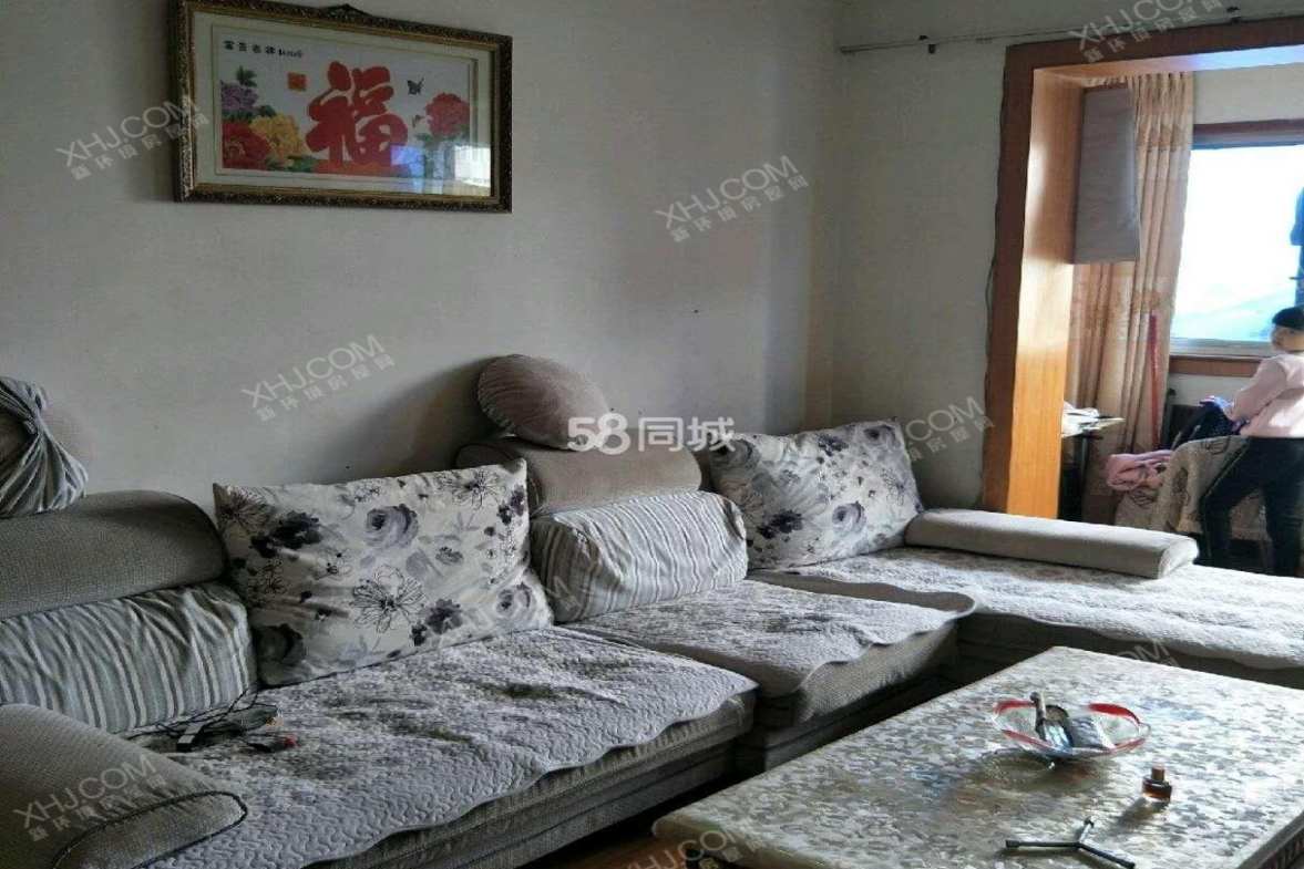 中鹏花园B区  2室2厅1卫    1500.0元/月室内图