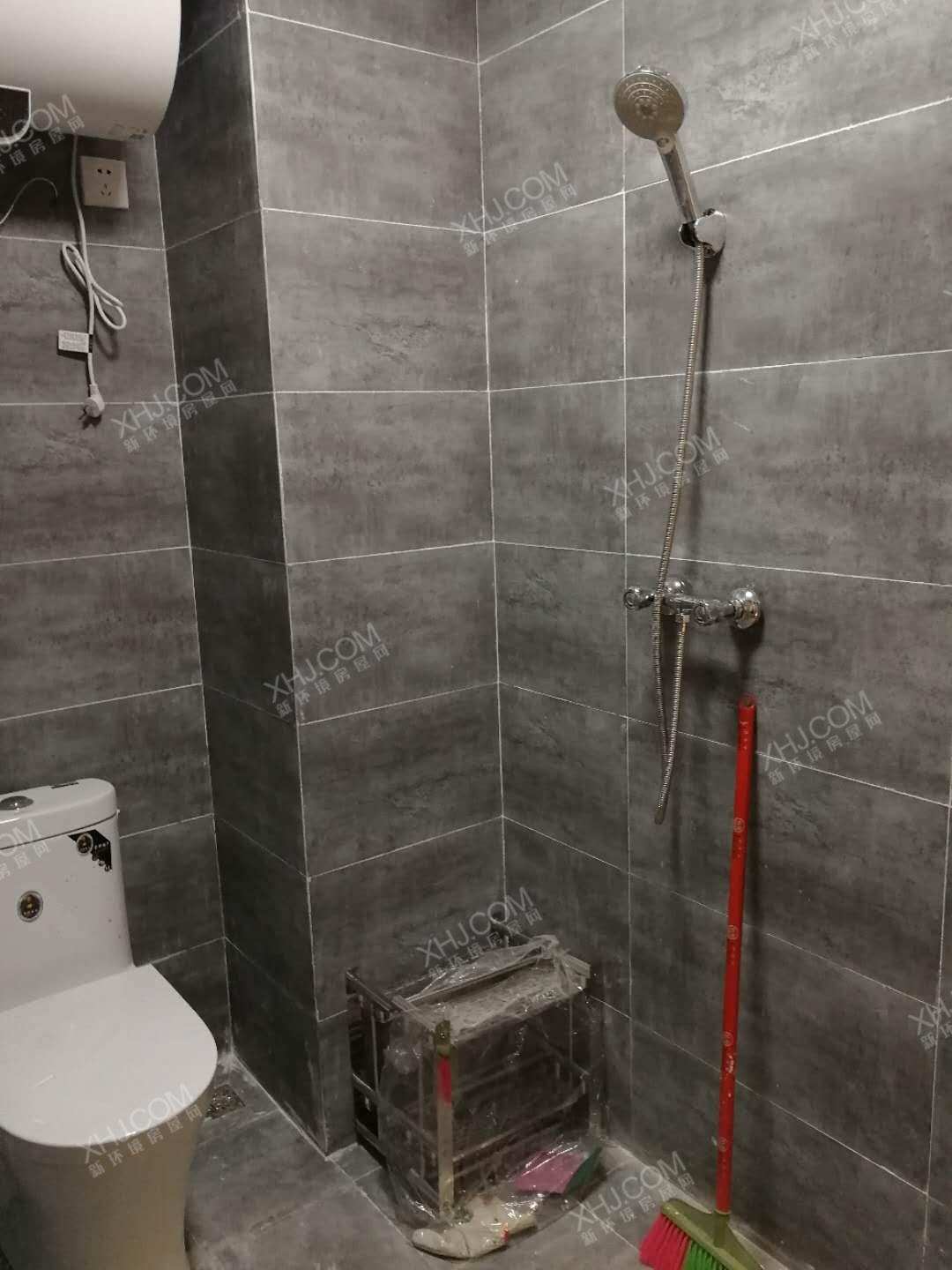 保利星座 1室1厅1卫 2500.0元/月 保利星座 1室1厅1卫 2500.0元/月室内图