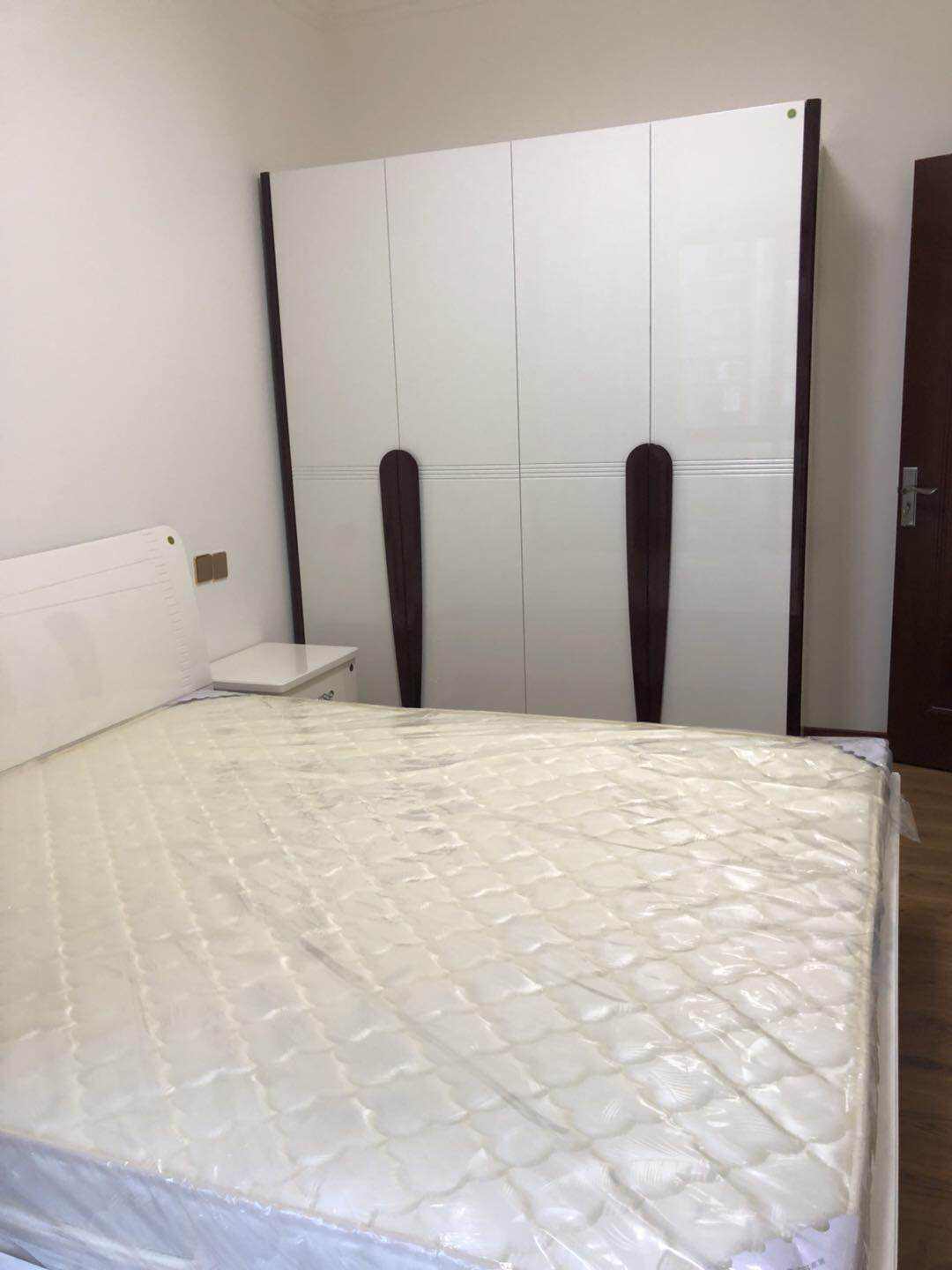 南湖春天  2室1厅1卫    1800.0元/月 南湖春天  2室1厅1卫    1800.0元/月室内图