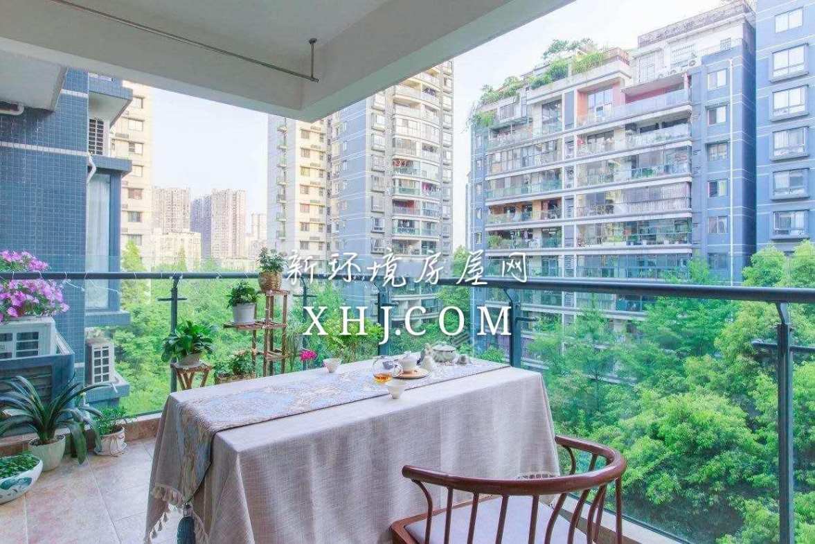 碧华邻  4室2厅1卫    6500.0元/月室内图