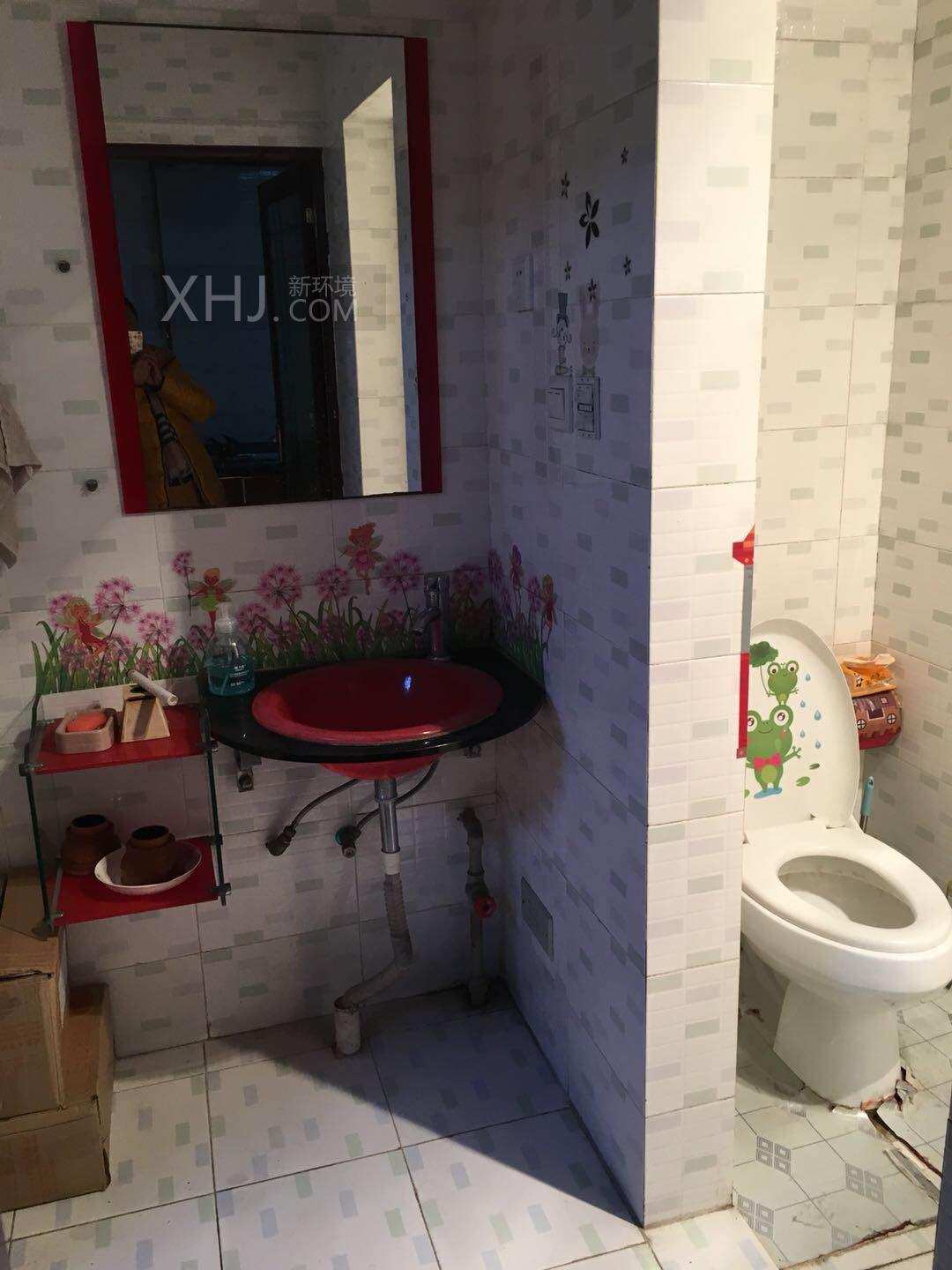 金沙蜜地  2室1厅1卫    2000.0元/月 金沙蜜地  2室1厅1卫    2000.0元/月室内图