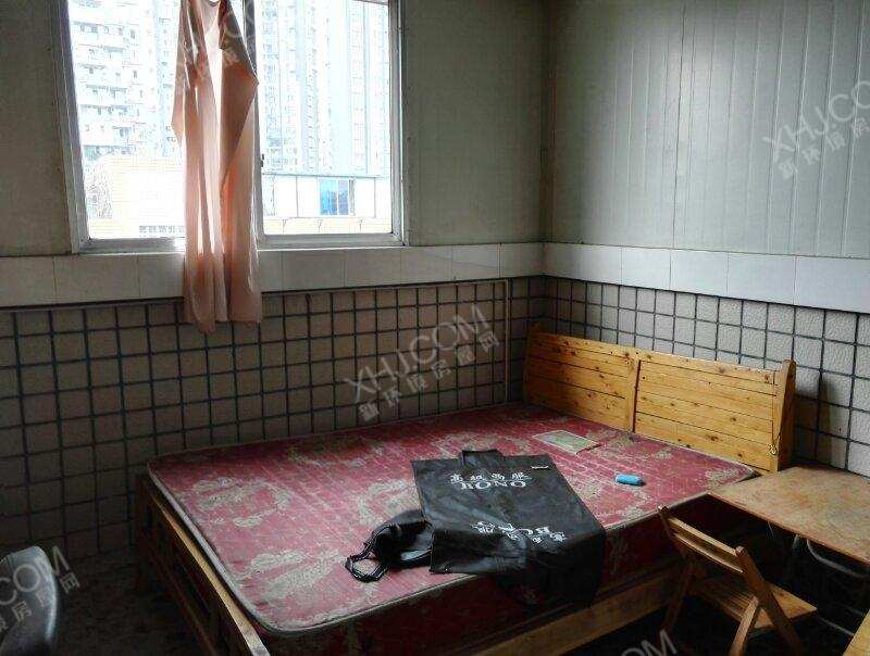 贝森兴苑一期  3室1厅1卫    1200.0元/月室内图