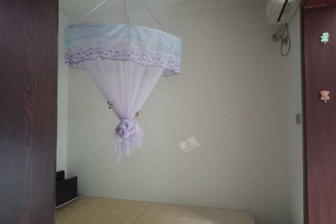 知贤坊  2室1厅1卫    1600.0元/月室内图