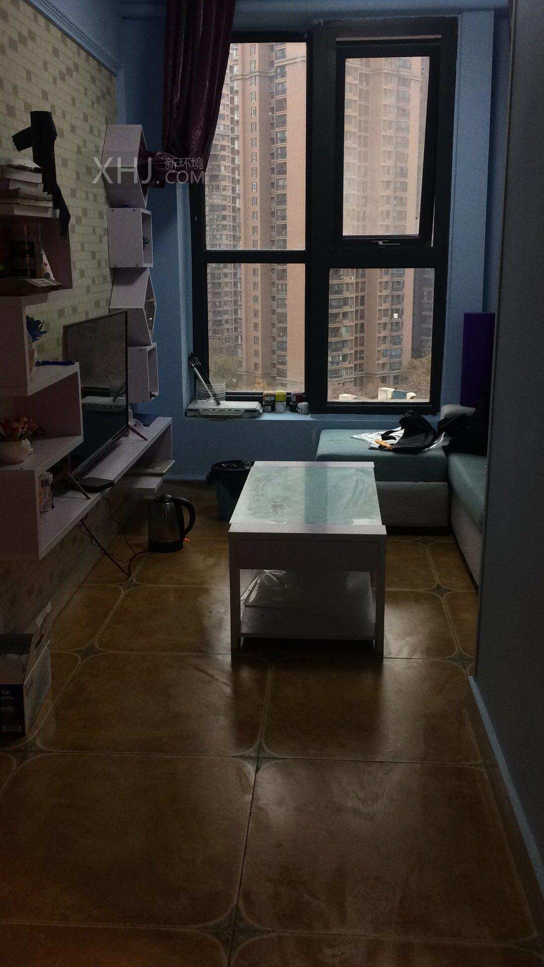 智地哥谭LOFT公寓  2室1厅1卫    2400.0元/月 智地哥谭LOFT公寓  2室1厅1卫    2400.0元/月室内图