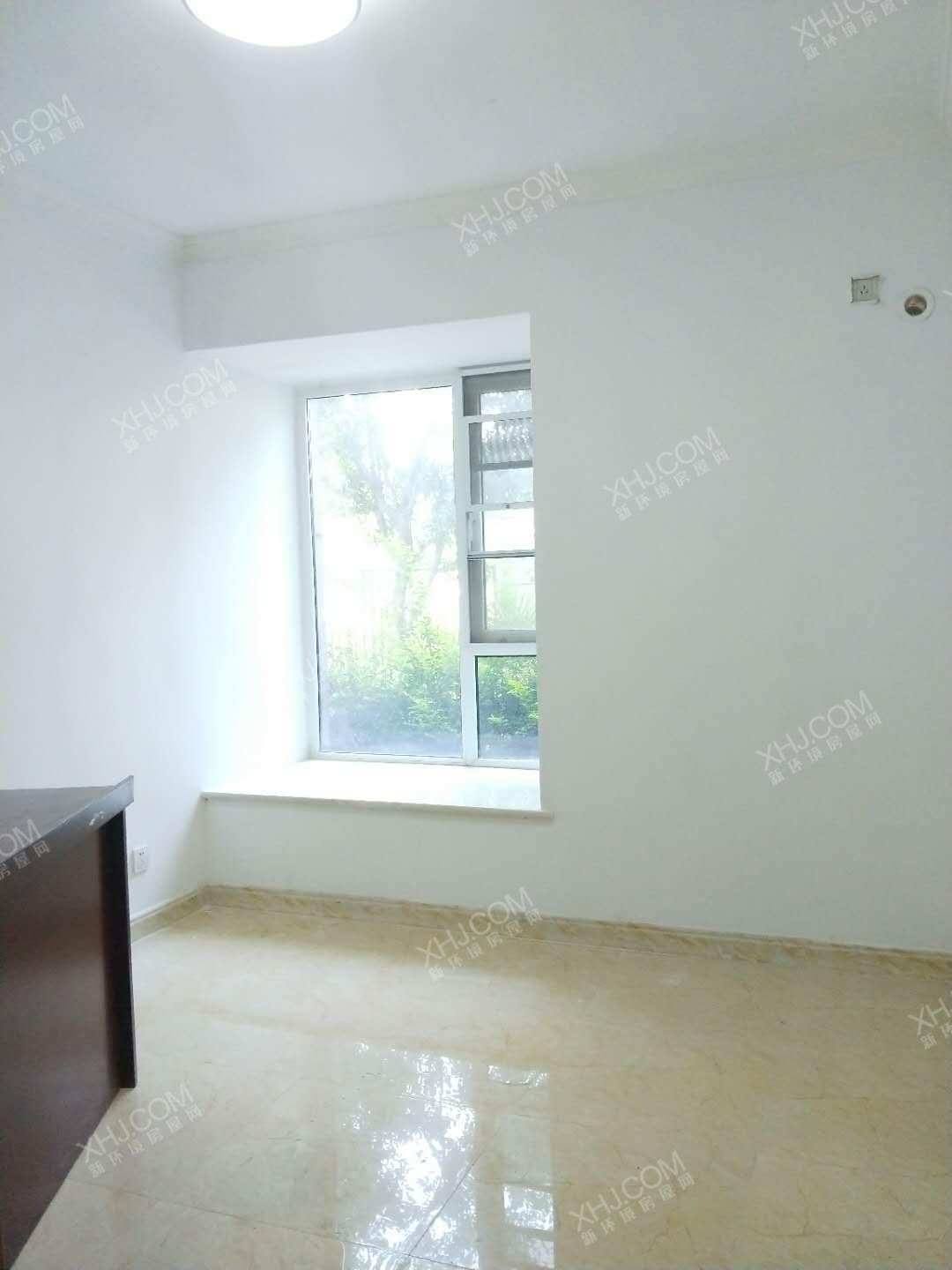 东原时光道 2室2厅1卫 2400.0元/月 东原时光道 2室2厅1卫 2400.0元/月室内图