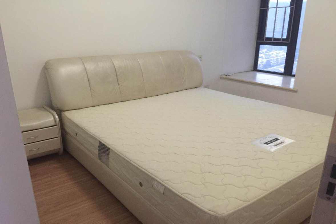 嘉美地  2室1厅1卫    2200.0元/月室内图