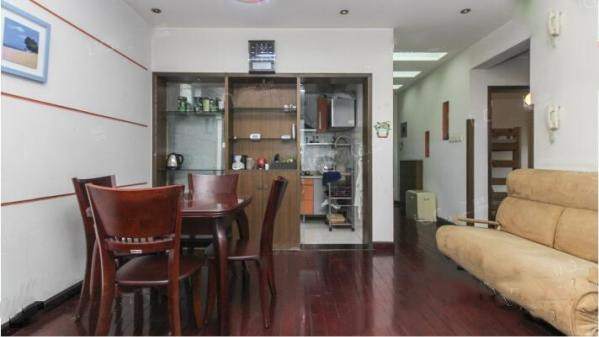 香格里拉  2室2厅2卫    2500.0元/月室内图