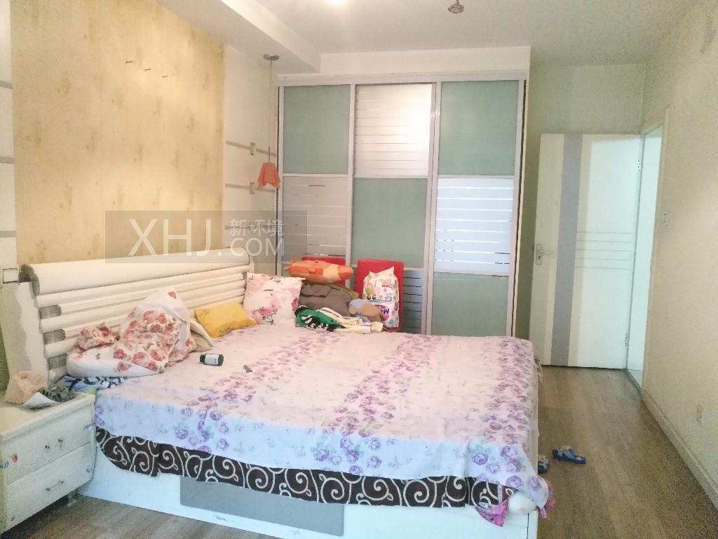 浪琴湾  3室2厅1卫    2600.0元/月室内图