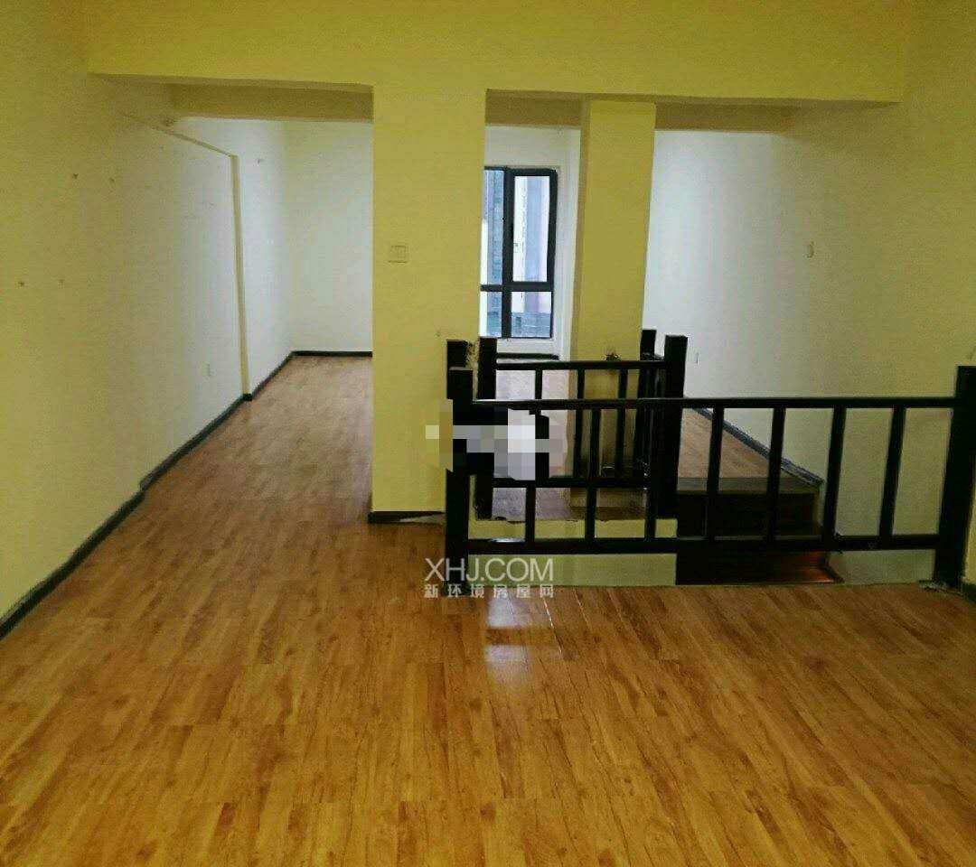 中天会展城SOHO公寓  2室1厅1卫    85.0万 中天会展城SOHO公寓  2室1厅1卫    85.0万客厅