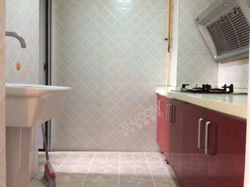 双玺  1室1厅1卫    1400.0元/月室内图