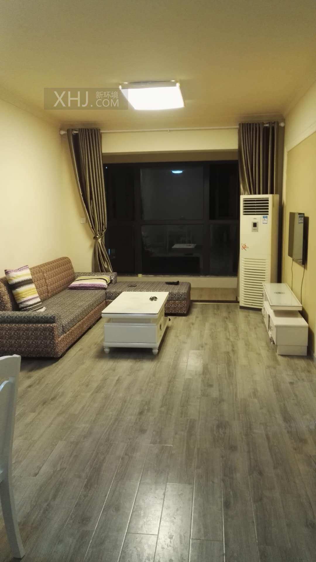 南湖国际2期  3室1厅1卫    2000.0元/月室内图