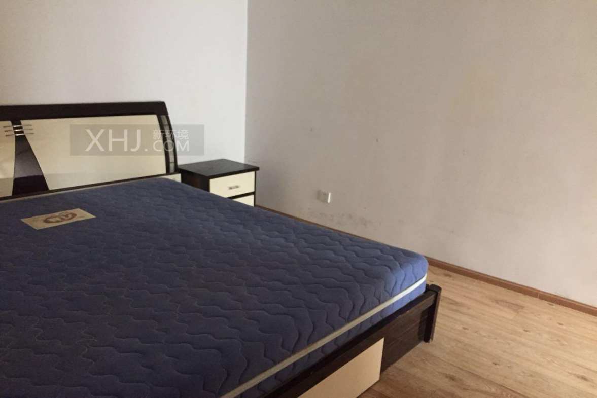 华府世家  2室2厅1卫    2200.0元/月室内图