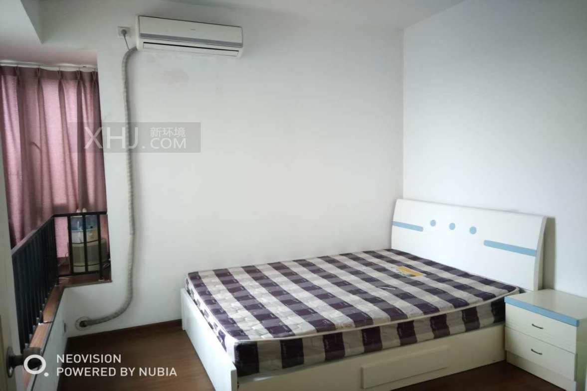 华府金沙  3室2厅2卫    3300.0元/月室内图