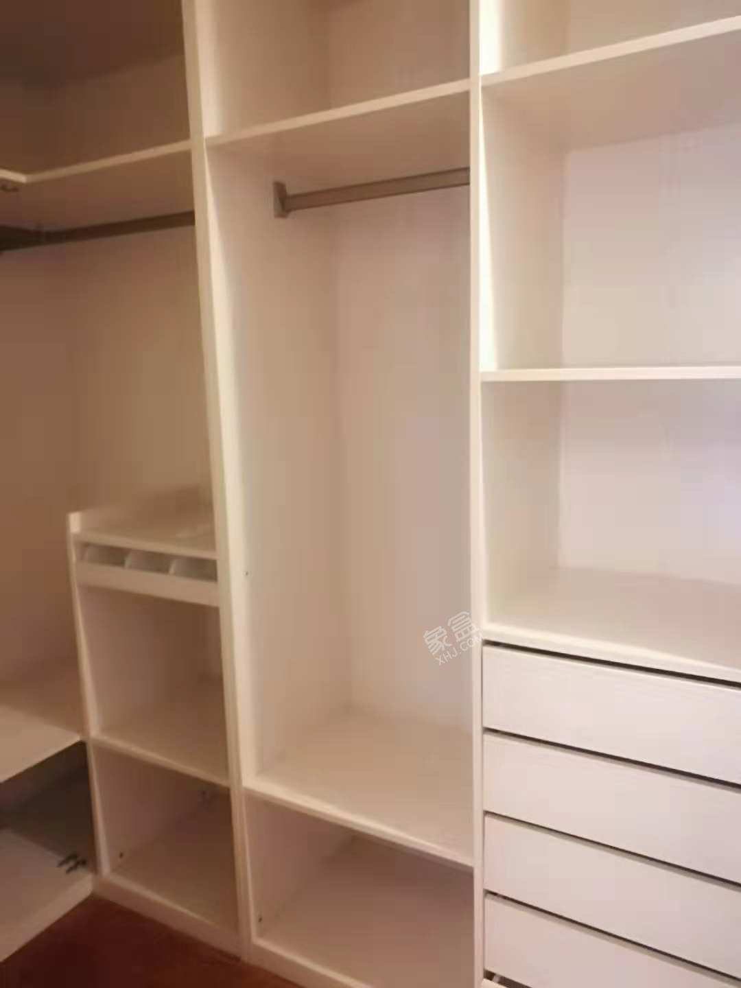 华润凤凰城三期  3室2厅2卫    4500.0元/月 华润凤凰城三期  3室2厅2卫    4500.0元/月室内图