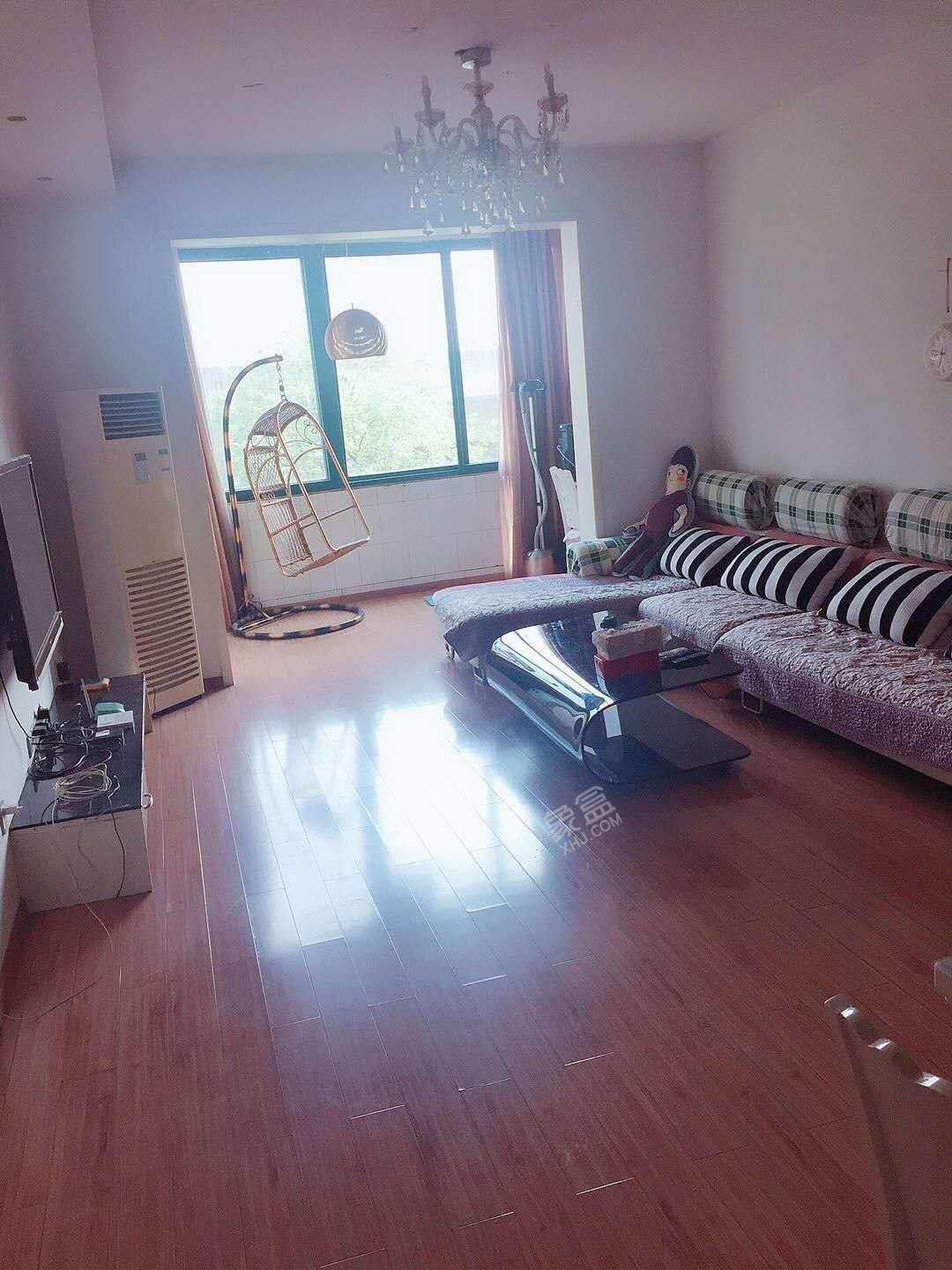 香格里拉  2室1厅1卫    2500.0元/月室内图