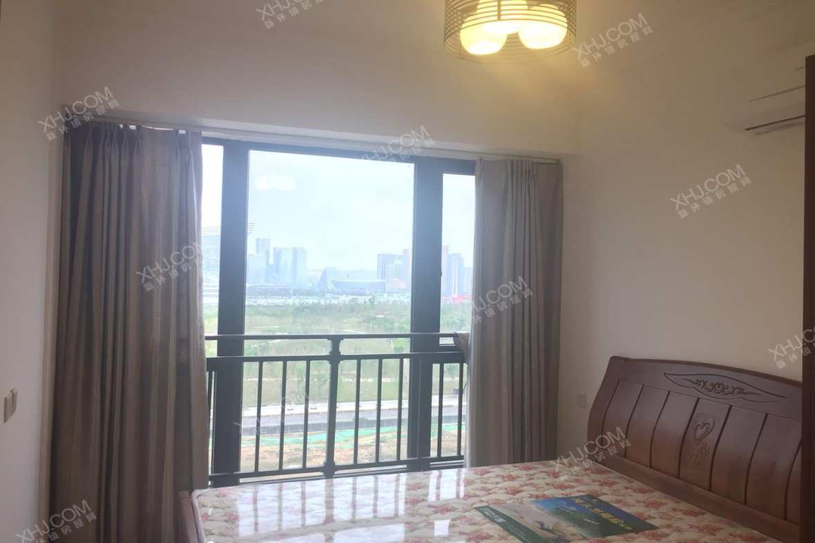 IMC国际广场  1室2厅1卫    2800.0元/月室内图