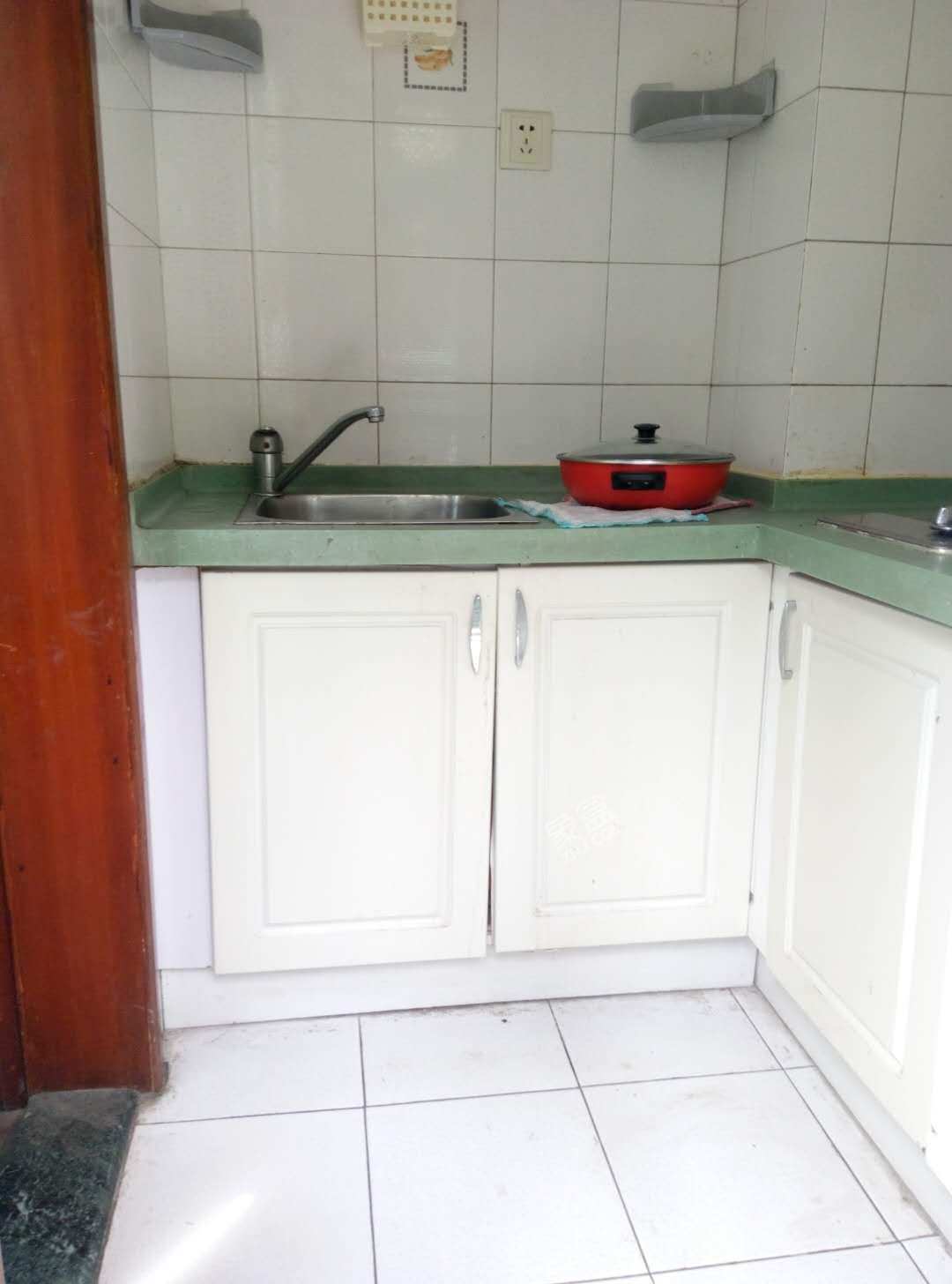 海棠月色  1室0厅1卫    1600.0元/月室内图