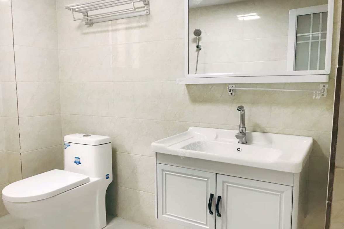 仁美大源映象  3室2厅2卫    4500.0元/月室内图