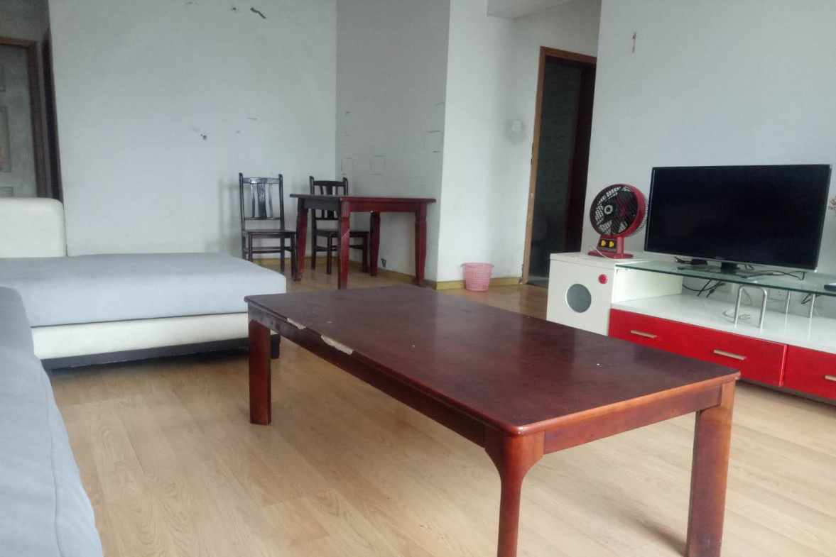 光华馨地  2室2厅1卫    2400.0元/月室内图