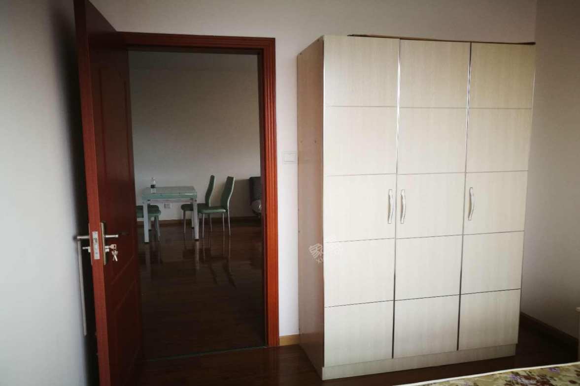 南阳盛世  2室2厅1卫    1800.0元/月室内图