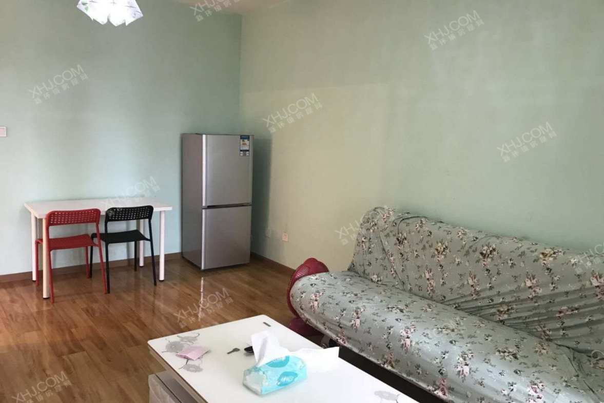 蓝光coco金沙一期  2室2厅1卫    1900.0元/月室内图