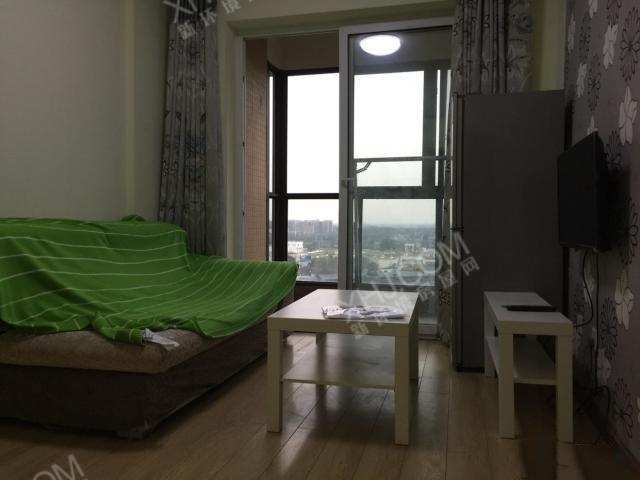 保利香槟光华 2室2厅1卫 2100.0元/月 保利香槟光华 2室2厅1卫 2100.0元/月室内图