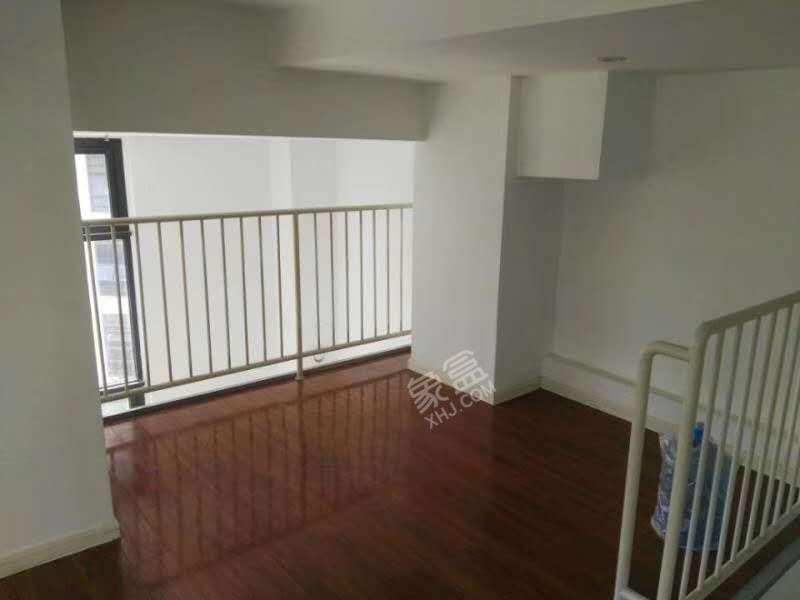 时代晶座  1室1厅1卫    5000.0元/月 时代晶座  1室1厅1卫    5000.0元/月室内图