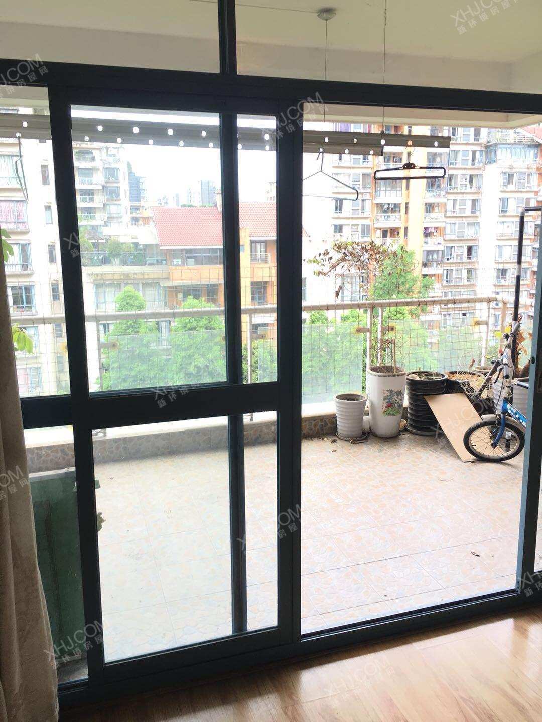 博瑞都市花园 3室2厅2卫 3300.0元/月 博瑞都市花园 3室2厅2卫 3300.0元/月室内图