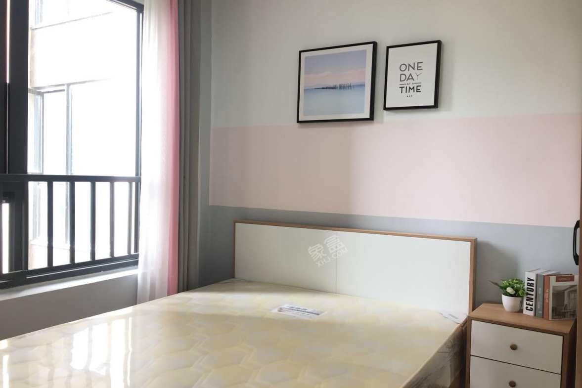 凯德世纪名邸  3室2厅1卫    4300.0元/月室内图